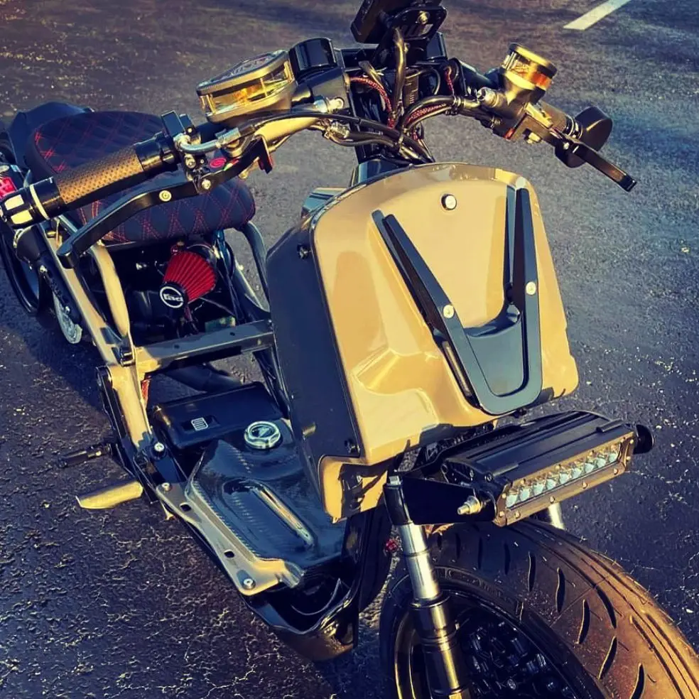 CNCMaskBatteryBoxFrontCoverForHondaRuckusZoomerGY6Scooter