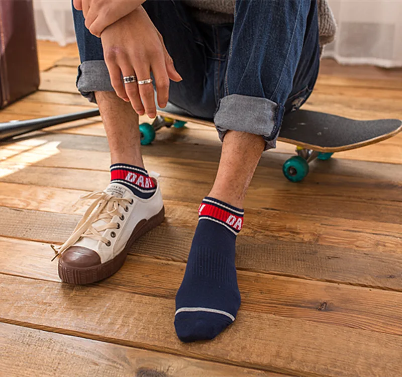 18 Spring And Summer New Products Men's Socks Cotton Fashion MEN'S Ankle Socks Casual Versatile Breathable Short Socks