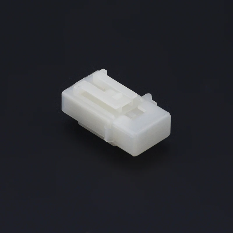 BXC Car Fuse Box with 2pcs Terminal for mini fuse 5pcs White Plastic Molded Case Hernia Light Accessories