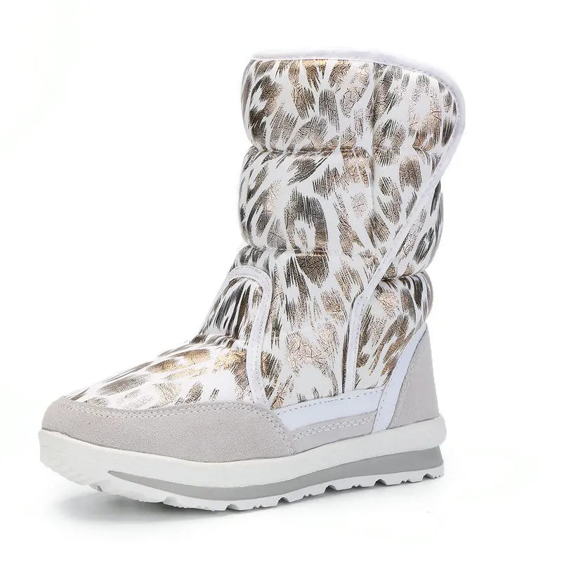 

Boots Winter white gold animal leopard colour nice looking warm snow shoes buckle fast put on white fur strong outsole big size