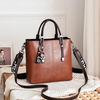 

PU leather lady bag Fashion big bag shoulder messenger bag handbag women handbags diamond chain