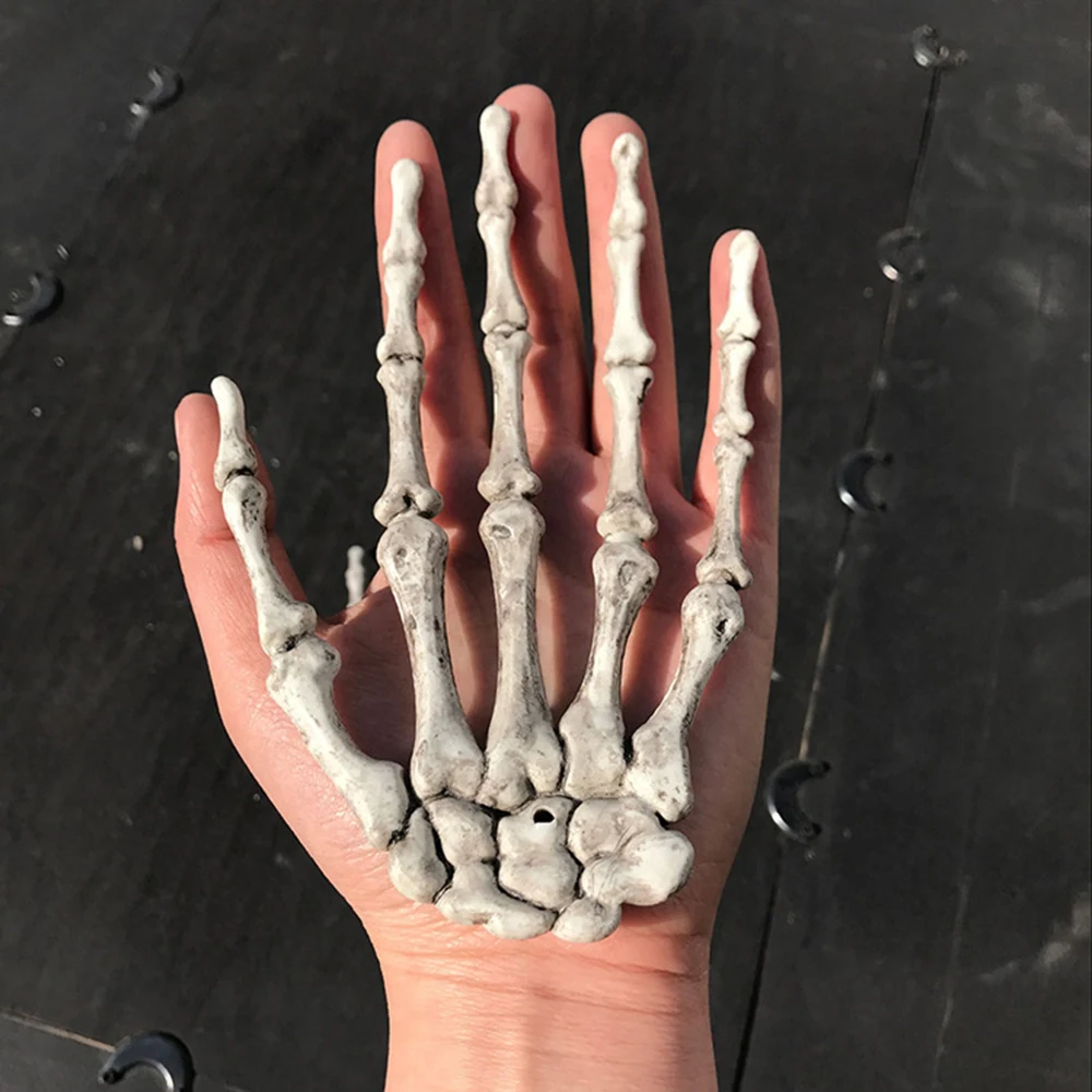 

6pcs/3Pair spot Halloween claws skeleton haunted house props party horror tidy decoration wholesale Drop shipping