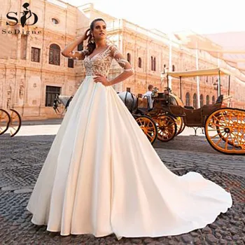 

Long Sleeve Satin Wedding Dress Elegant Lace Appliques Boho Bridal Dress Beach Vintage Wedding Gowns