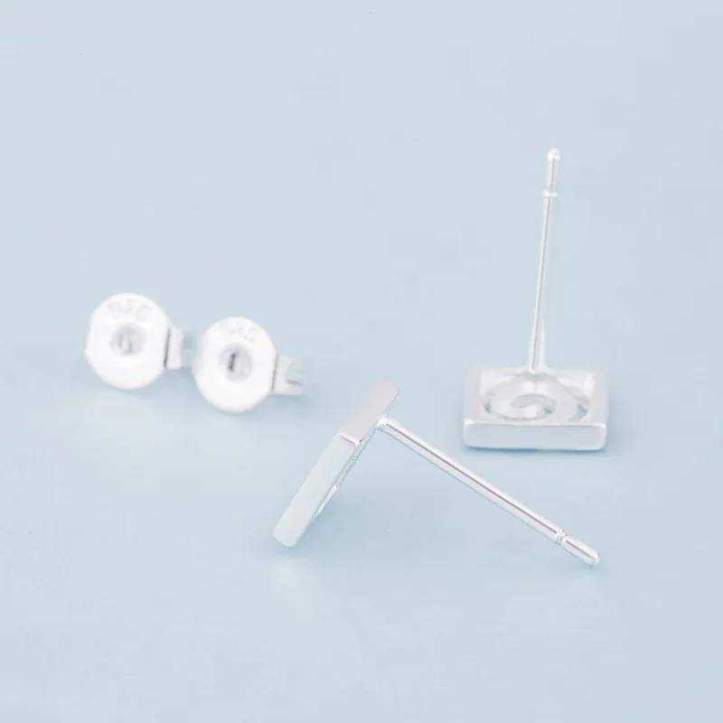 8875029977_1245011893