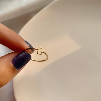 

2020 New Hot Fashion Gold Square Hollow Classic Girl 7 # Party Wedding Gift Casual Personality Ring For Women Jewelry