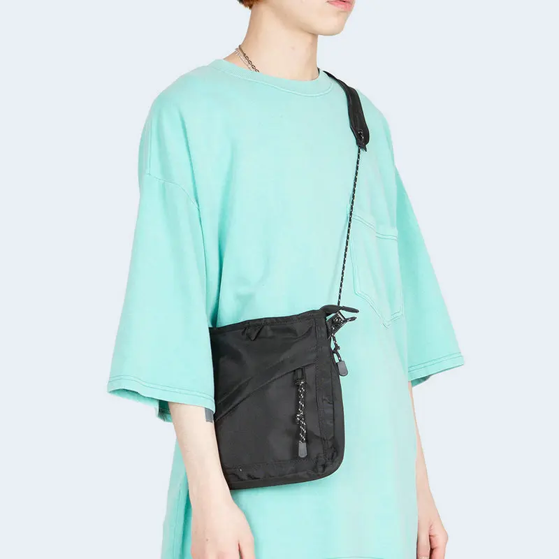 Женская сумка на плечо сумка-мессенджер шнурке нейлоновая маленькая из