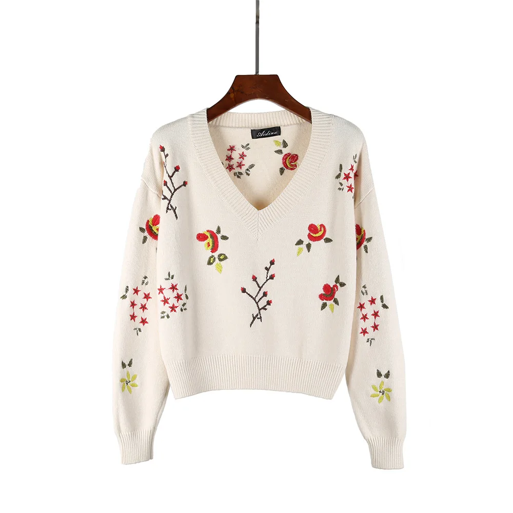 

Autumn Winter new womenKorean version of the retro long sleeve loose wild V-neck knitting embroidery sets of bottoming sweater