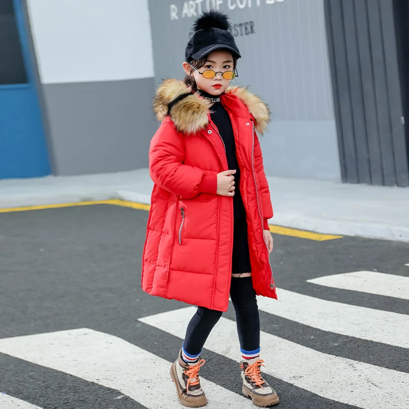 Зимняя верхняя одежда средней длины с хлопковой подкладкой для девочек Теплые повседневные куртки с хлопковой подкладкой для девочек куртка с меховым капюшоном и принтом для девочек - Цвет: Красный