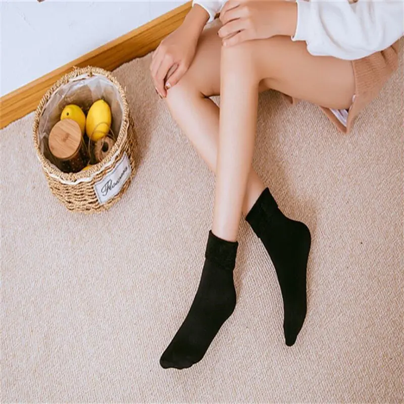 1 Pair Winter Warmer Women Thicken Thermal Wool Cashmere Snow Socks Seamless Velvet Boots Floor Sleeping Women's Socks