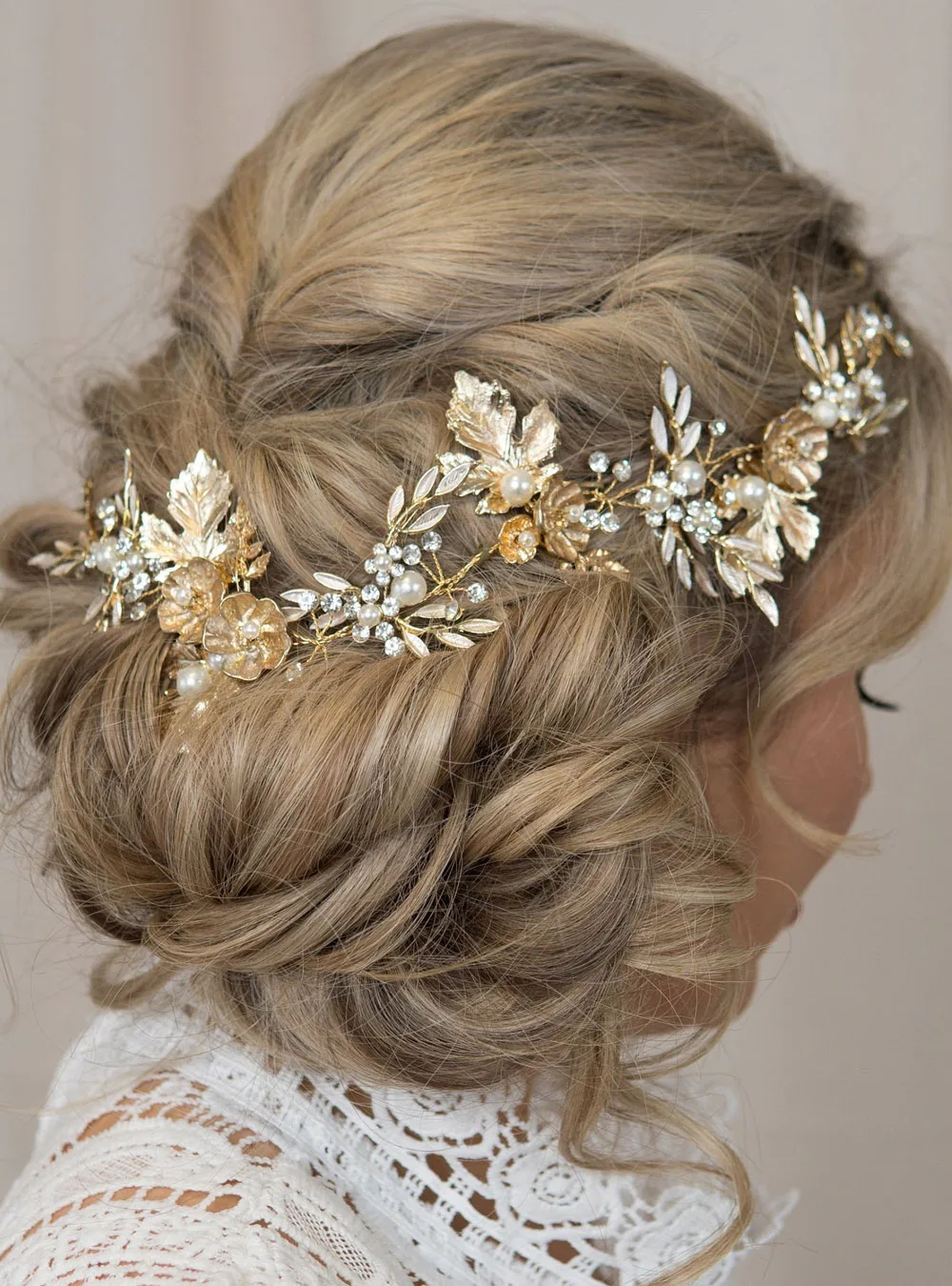 Trendy Gold Bridal Hair Accessories Gold Leaves Vine Wedding Head Jewelry Big Flower Tiara Pearl Headdresses For Girlfriend