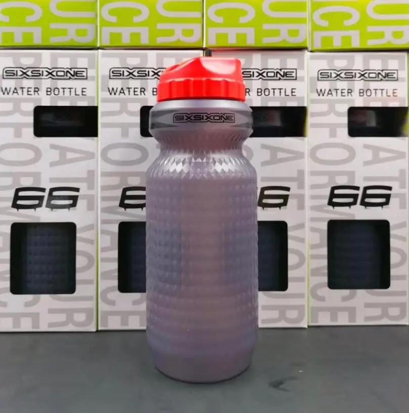650 велосипедный поршень бутылки воды запатентованный чайник ремесла для езды на велосипеде кемпинг наружная Спортивная бутылка бутылка для воды спорт - Цвет: red