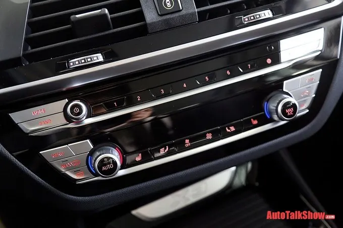 Test drive the new BMW X3 configuration upgrade price unchanged4