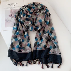 2022 lady Autumn Viscose Tassel Shawl Geometric Plaid Aztec Style Pashmina Wrap Thick Snood Foulard Muslim Hijab Shawl 180*90Cm