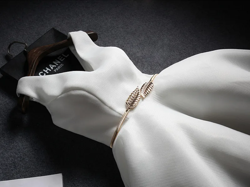 Hot Deep V Neck Organza Gradustion Dresses Sleeveless A Line Solid Color With Sashes Vestidos Para Graduacion Largos