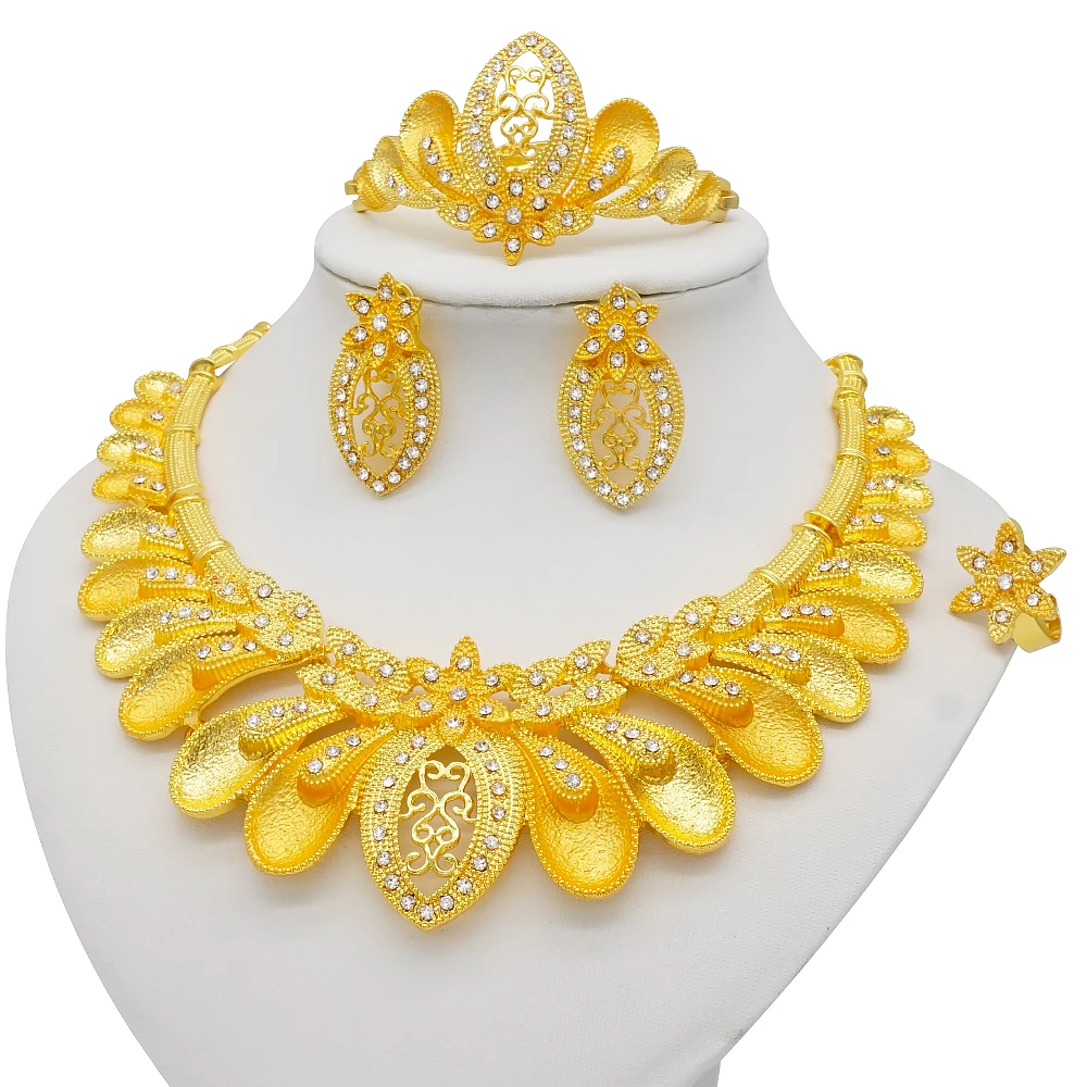 

Jewellery Sets New Dubai Gold Color Ornament For Women Necklace Earrings Bracelet Ring African Wedding Wife Gifts Jewelery Set