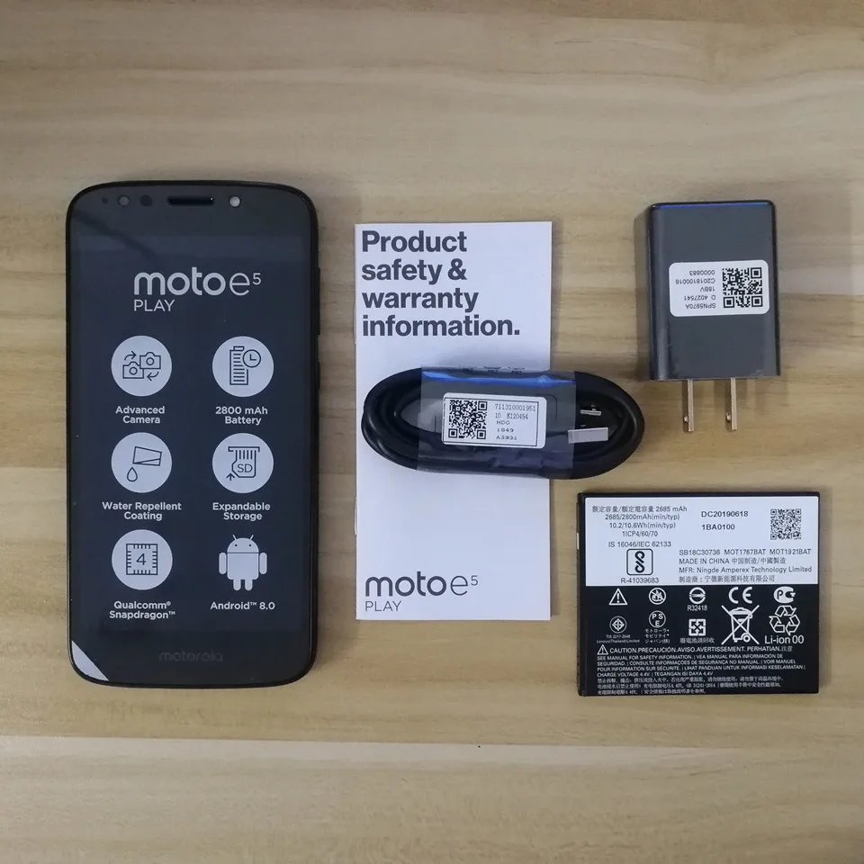 Motorola MOTO E5 Play мобильный телефон 5,2 дюймов Android 8,0 Qualcomm четырехъядерный телефон 8.0MP 4G LTE wifi fm-радио смартфон