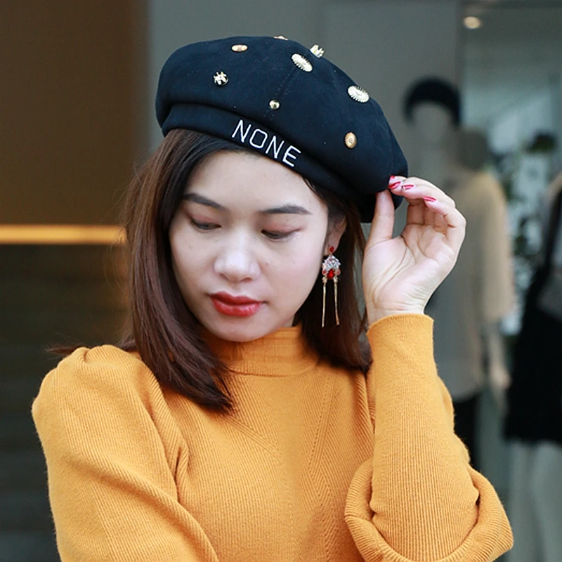 

2019 Fashion Vintage Suede Beret Femme Rhinestone Crown Women Autumn Winter Hat Solid Color Caps Female Bonnet Warm Walking Cap