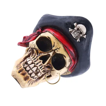 

1 Pc Simulation Skull Head Horror Pirate Durable Delicate Ornament Miniatures Photography Props for Living Room