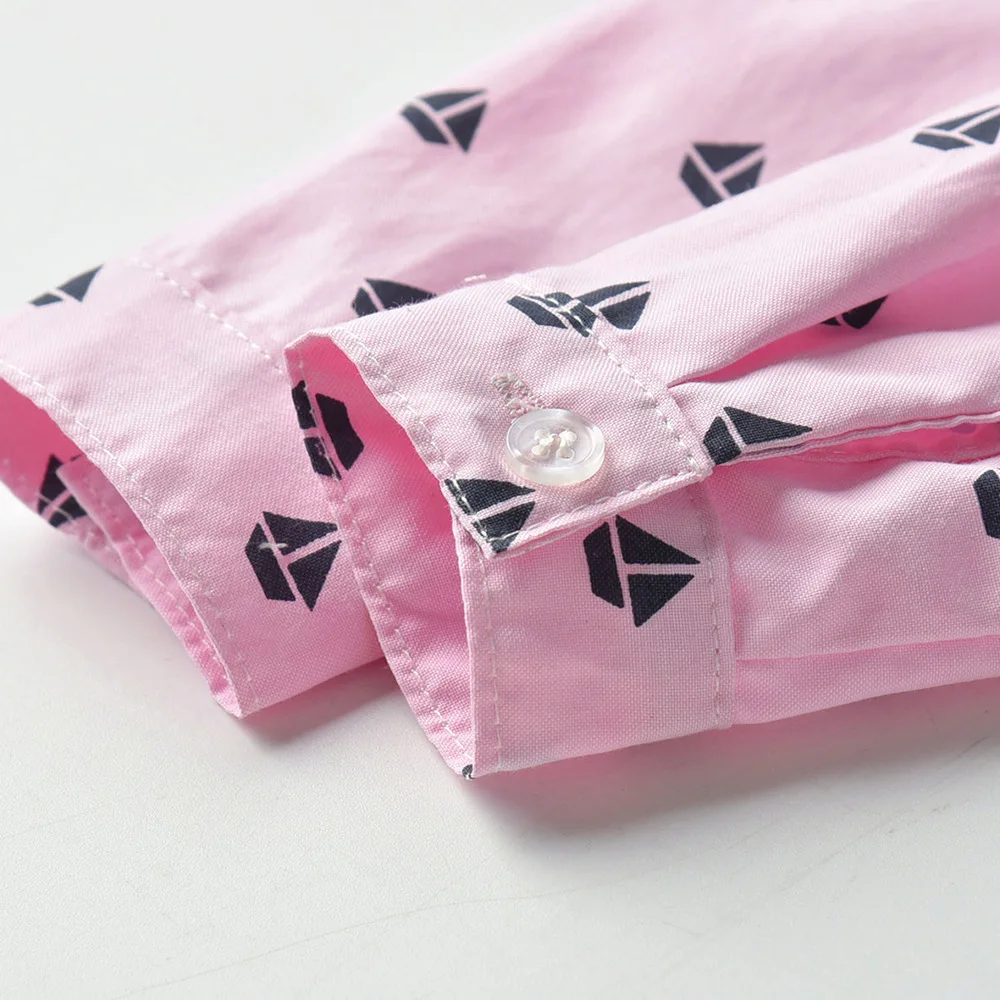 11898261712_1560394704