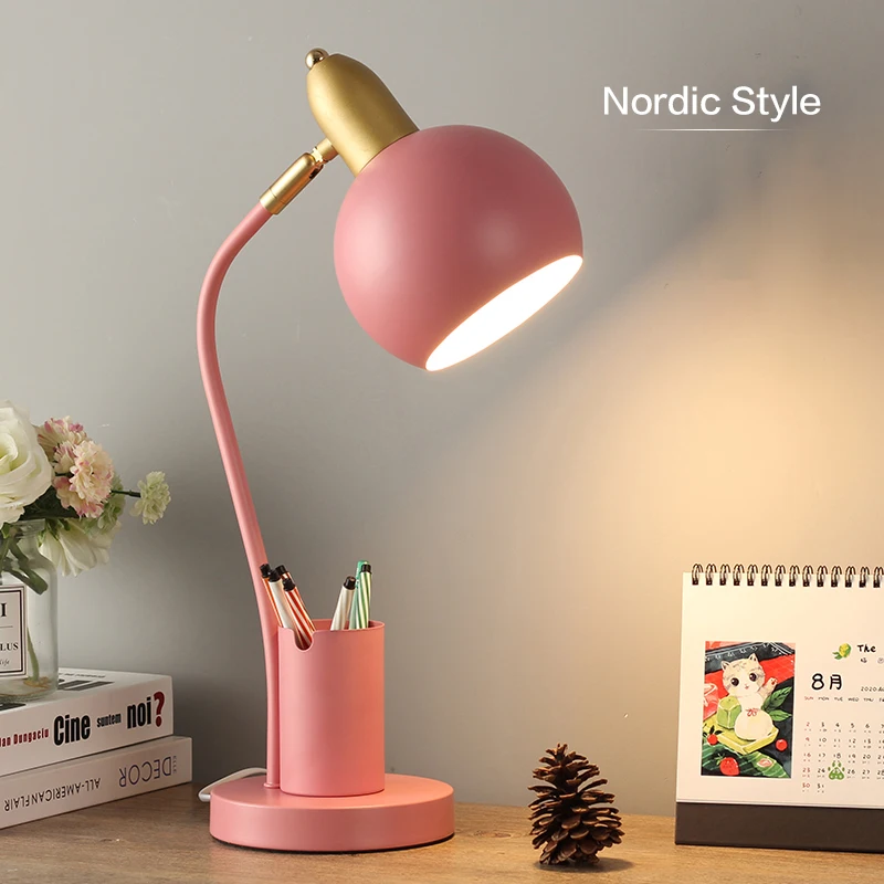 Nordic Iron Art LED Mode Einfache Schreibtischlampe Augenschutz Dimmen Metall Stifthalter Tischlampe Wohnzimmer Schlafzimmer Wohnkultur_voghion.com