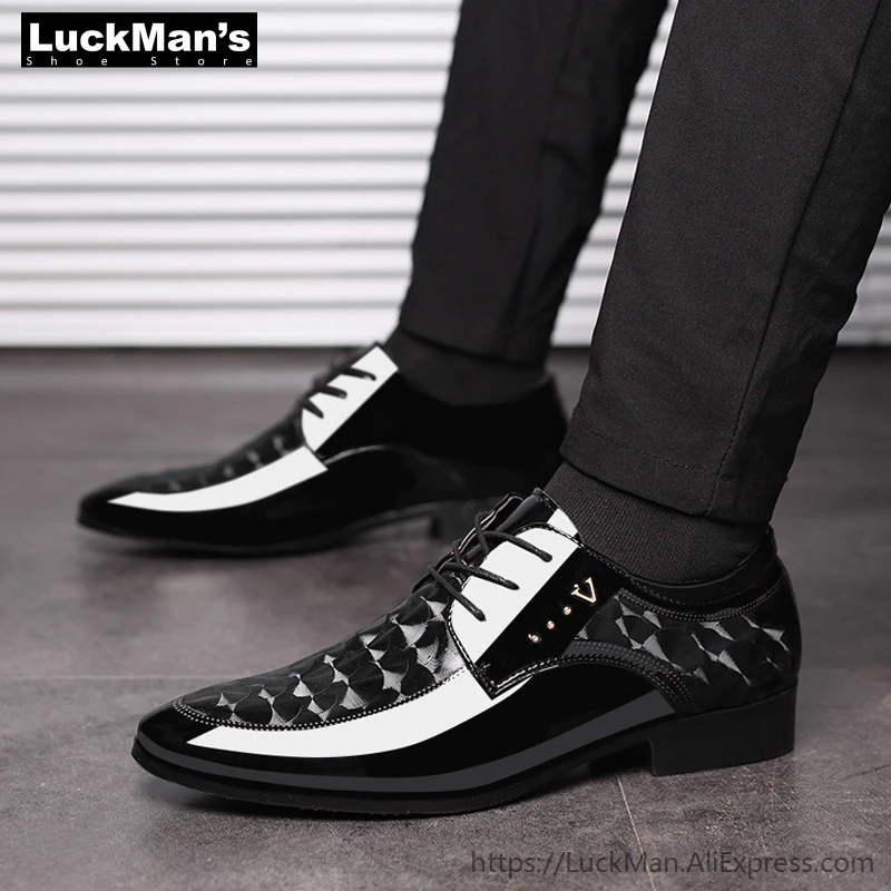 LuckMan/итальянские туфли-оксфорды для мужчин; Дизайнерские мужские черные туфли из лакированной кожи; Мужские модельные туфли с острым носком; коллекция года; классические туфли