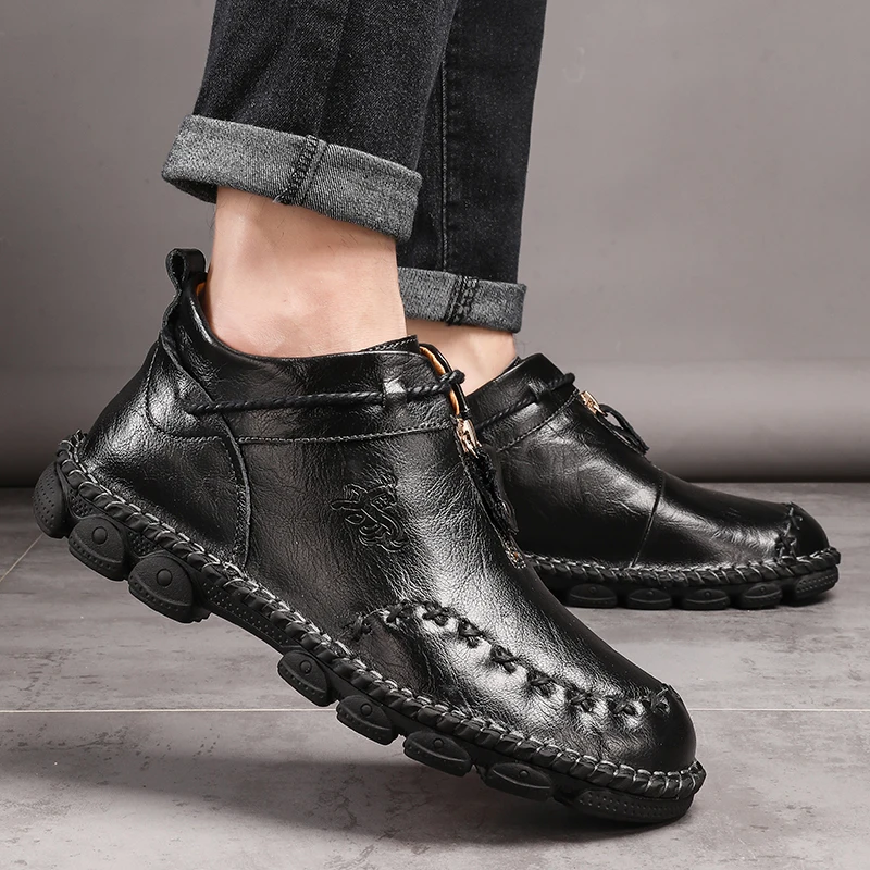 

2020 new men's Chelsea Boots Men's Indestructible Handmade Martin Boots Men's Stylish Ankle Boots Men's Big Size Comfort Boots