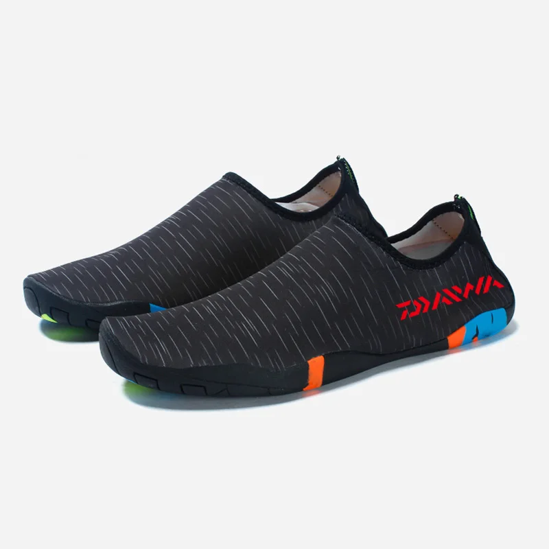 New Daiwa Fishing Water Shoes Men Beach Outdoor Wading Shoes Surf Woman Quick-Drying Dawa Fishing Shoes Size35-46 Climbing Shoes - Цвет: 3