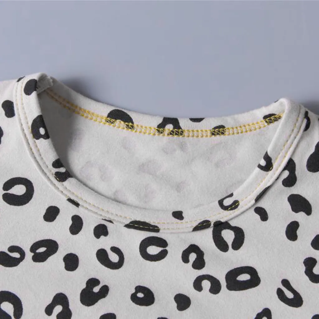 Весенне-осенний пижамный комплект для маленьких мальчиков и девочек от 18 месяцев до 8 лет, Детская Ночная сорочка с леопардовым принтом, одежда для отдыха хлопковое вечернее платье для девочек