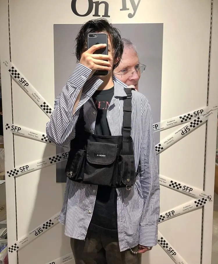 9525523183_151005630