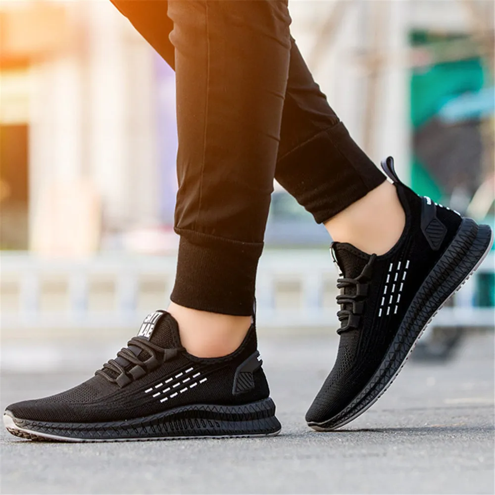 2021 New Fashion Sports Shoes Men's Vulcanized Shoes Breathable Air Mesh Men's Casual Shoes Spring and Autumn Black Shoes