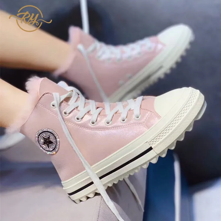 

RY-RELAA womens sneakers 2018 fashion Genuine Leather canvas shoes ins Wool women's shoes Sheepskin wool integrated casual shoes