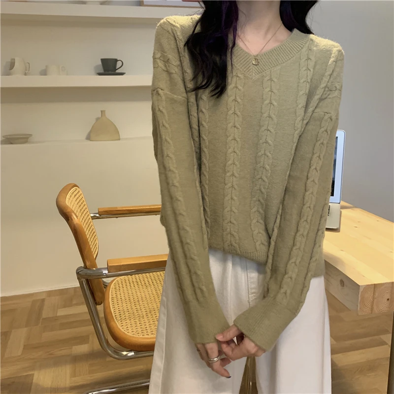 Autumn Winter Women Knitted Sweaters Warm Pullover And Jumpers V-neck Pullover Twist Pull Jumpers Knitted Sweaters