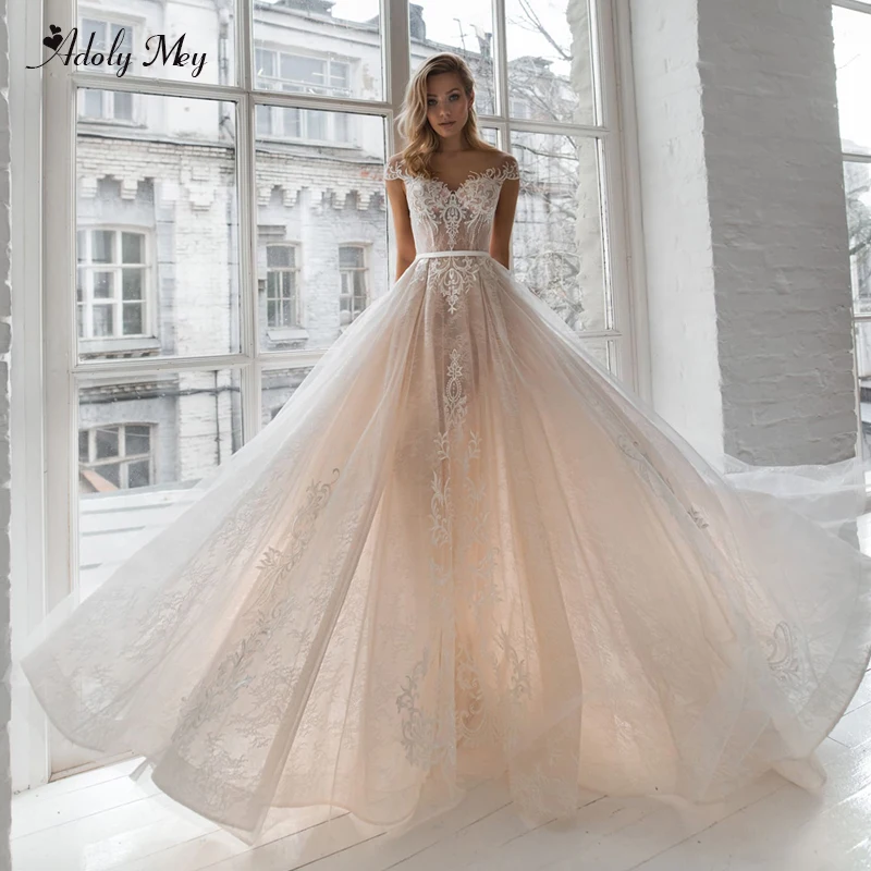 Adoly Mey Graceful Cap Sleeve Appliques Lace A-Line Wedding Dress 2020 Charming Scoop Neck Button Vintage Bridal Gown Plus Size | Свадьбы и