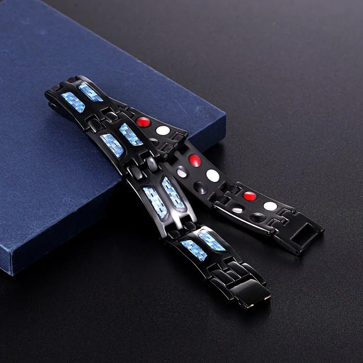 10385302518_1880746812