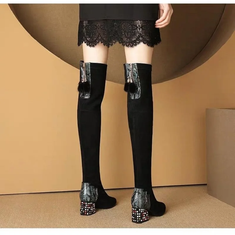 Qiu dong/Новинка; модные туфли на толстом каблуке в европейском и американском стиле из змеиной кожи с кристаллами; эластичные лакированные ботинки