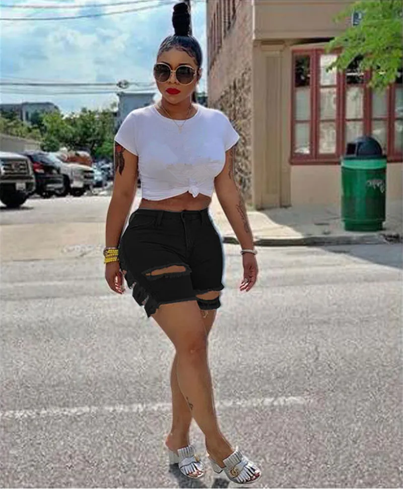 Mid Waist Destroyed Women Short Jeans 