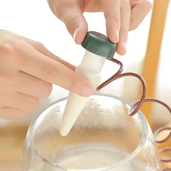 

4Pcs Automatic Drip Houseplant Spikes For Gardening Plant Potted Energy Saving Watering Irrigation Tool Kits System