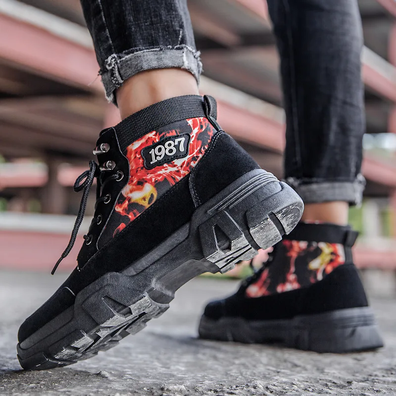 

2019 Autumn And Winter Men Martin Boots Thick Bottomed British Style Versatile High Shoes Retro Worker Boot Mid-top Casual Short