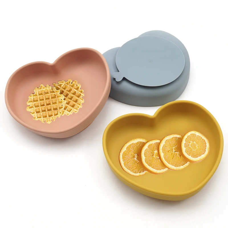 1set Baby Feeding Bowl Baby Dinner Plate Cartoon Love Kids Solid Food Dinnerware With Suction Cup Spoons Children Product 4