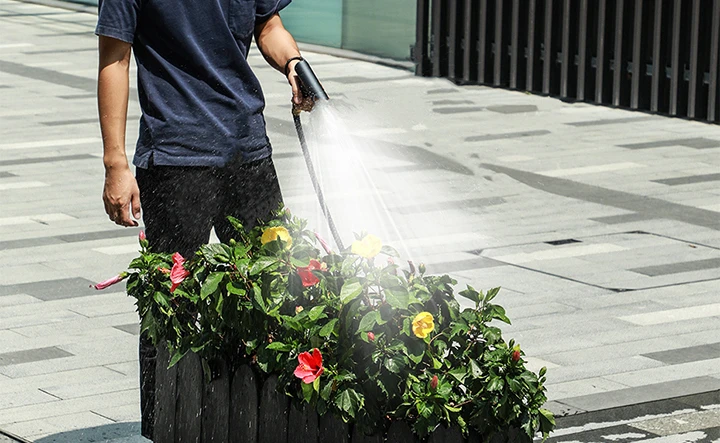 He63c3327f02d432696379ddc93bed2960