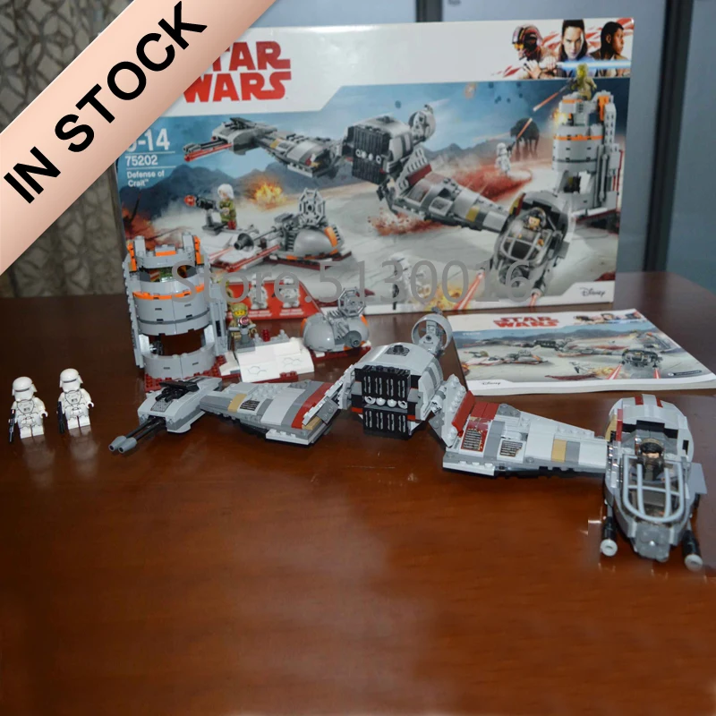 

In stock 05141 Star series Wars Defense Of Crait 75202 Space Ship Buliding Blocks 836pcs Bricks Toys Gift Education Compatible