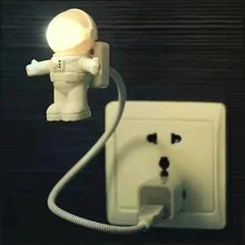 

Astronaut creative USB night light dormitory bedroom mini bedside lamp computer power charging treasure small lamp