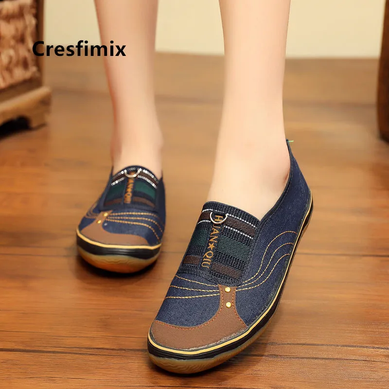 Женские туфли на плоской подошве с цветочным узором для весны | Обувь