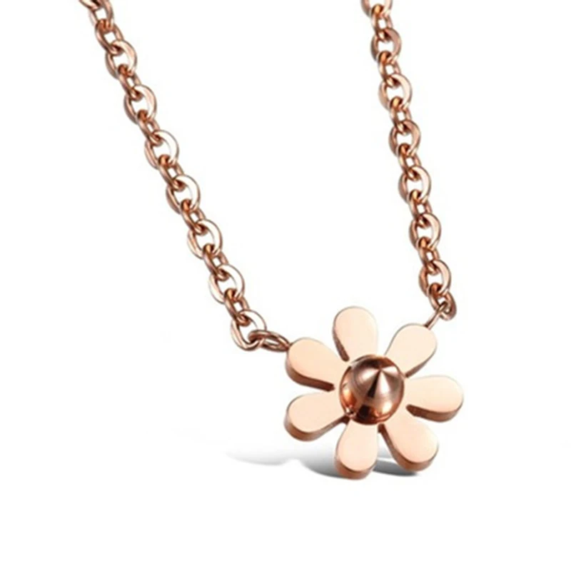 Classic titanium steel hot little Daisy contracted short lady rose gold necklace