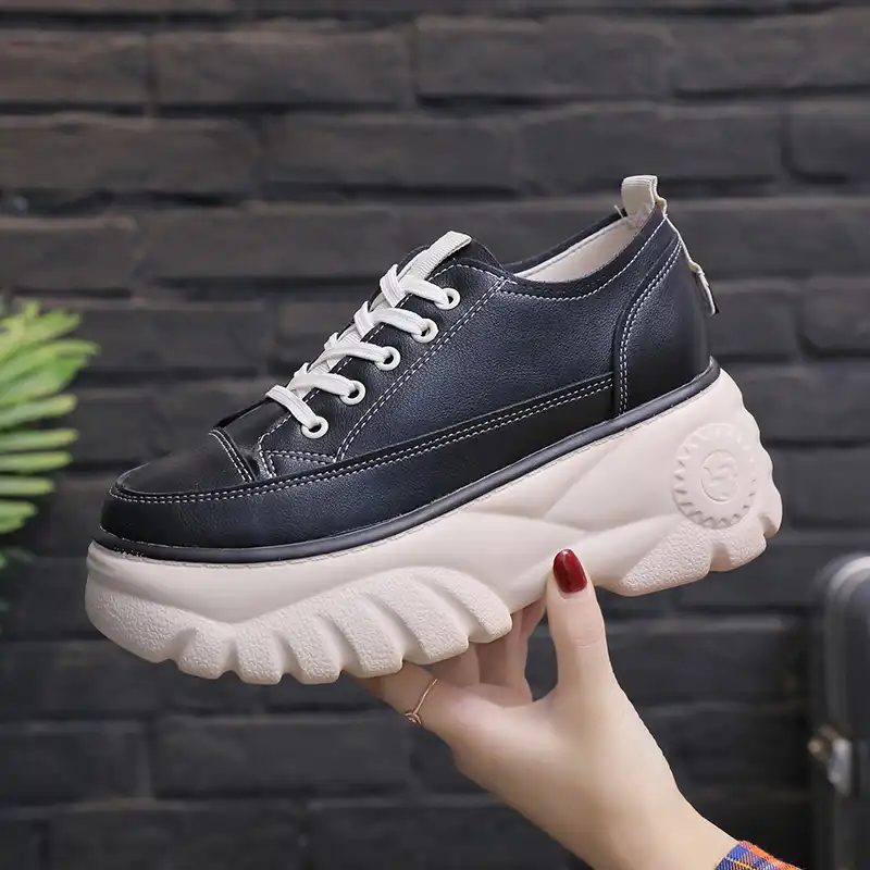 ladies leather trainer shoes