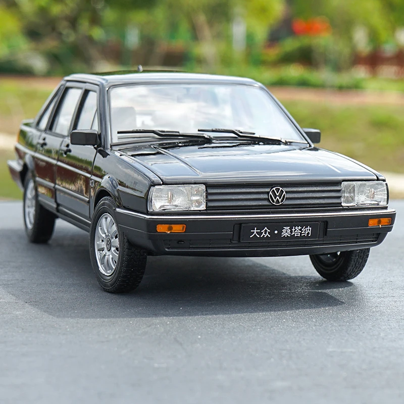 Оригинальный завод 1:18 Volkswagen Santana Классическая Металлическая Игрушечная модель