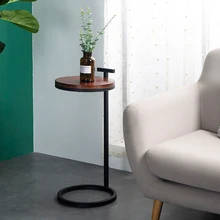 Table d'appoint de luxe en métal pour salon, léger, loisirs créatifs, magasin de thé au lait, petite Table ronde dorée pour canapé