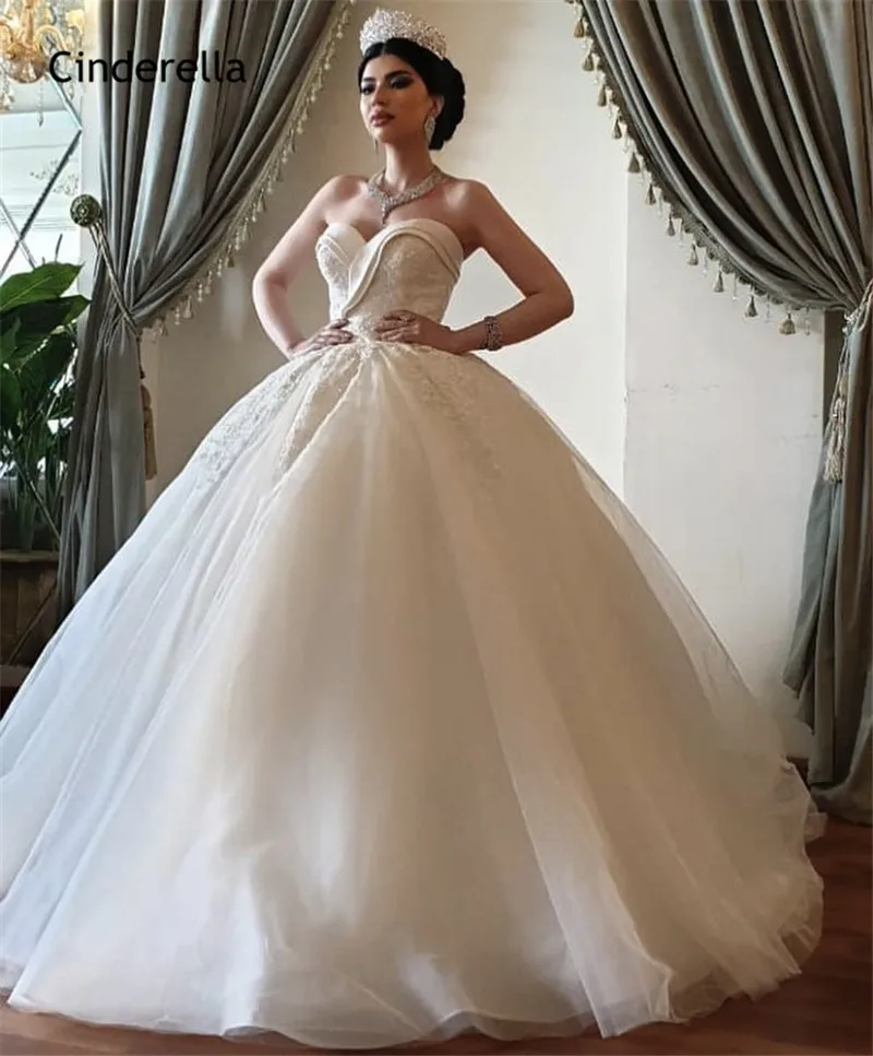 

Cinderella Hot Sale Sweetheart Lace Up Back Lace Applique Crystal Beaded Princess Ball Gown Wedding Dresses vestido de noiva