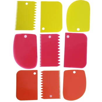 

3Pcs/set Plastic 2016 Dough Icing Fondant Scraper Cake Decorating Baking Pastry Tools Plain Smooth Jagged Edge Spatulas Cutters