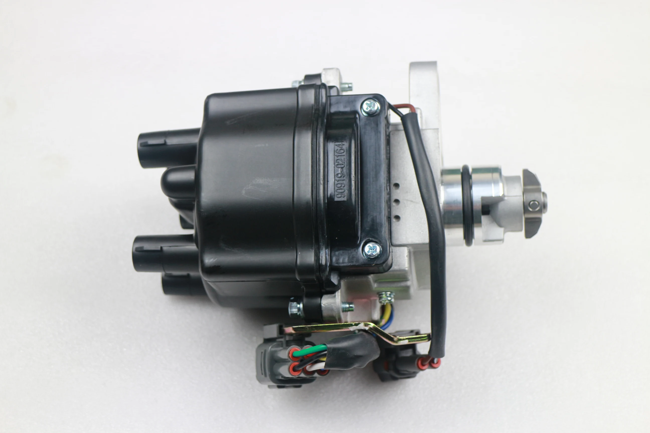 New Ignition Distributor Fit For Toyota Corolla Geo Prizm 1.6L Celica 1.8L 1993-1994